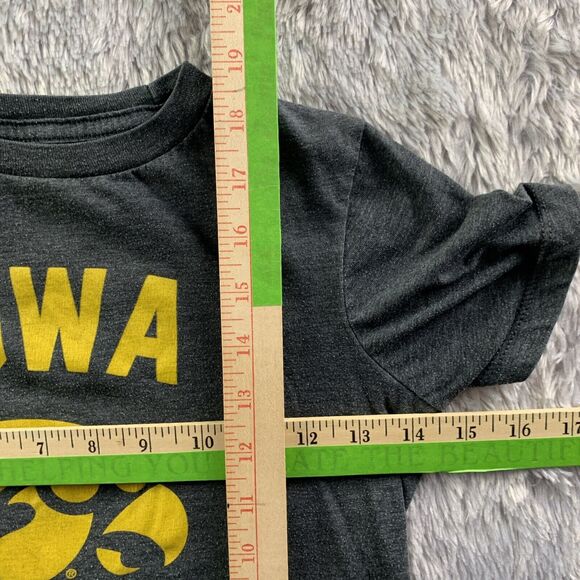 Iowa Hawkeyes Shirt Youth Small Gray Yellow Short Sleeve Heathered Tee College - Picture 5 of 7
